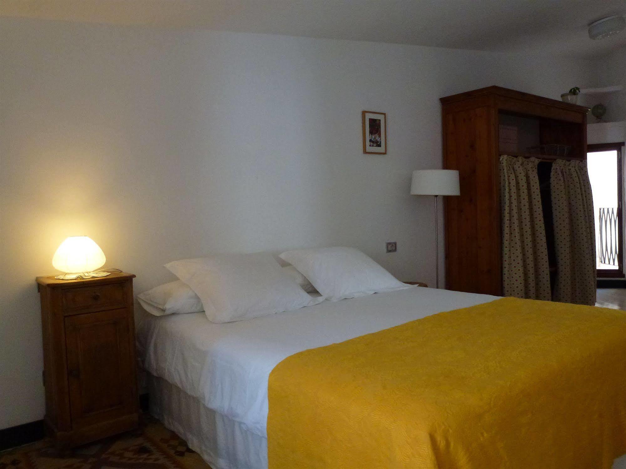 Ses Sucreres Small & Slow Hotel فيريريس المظهر الخارجي الصورة
